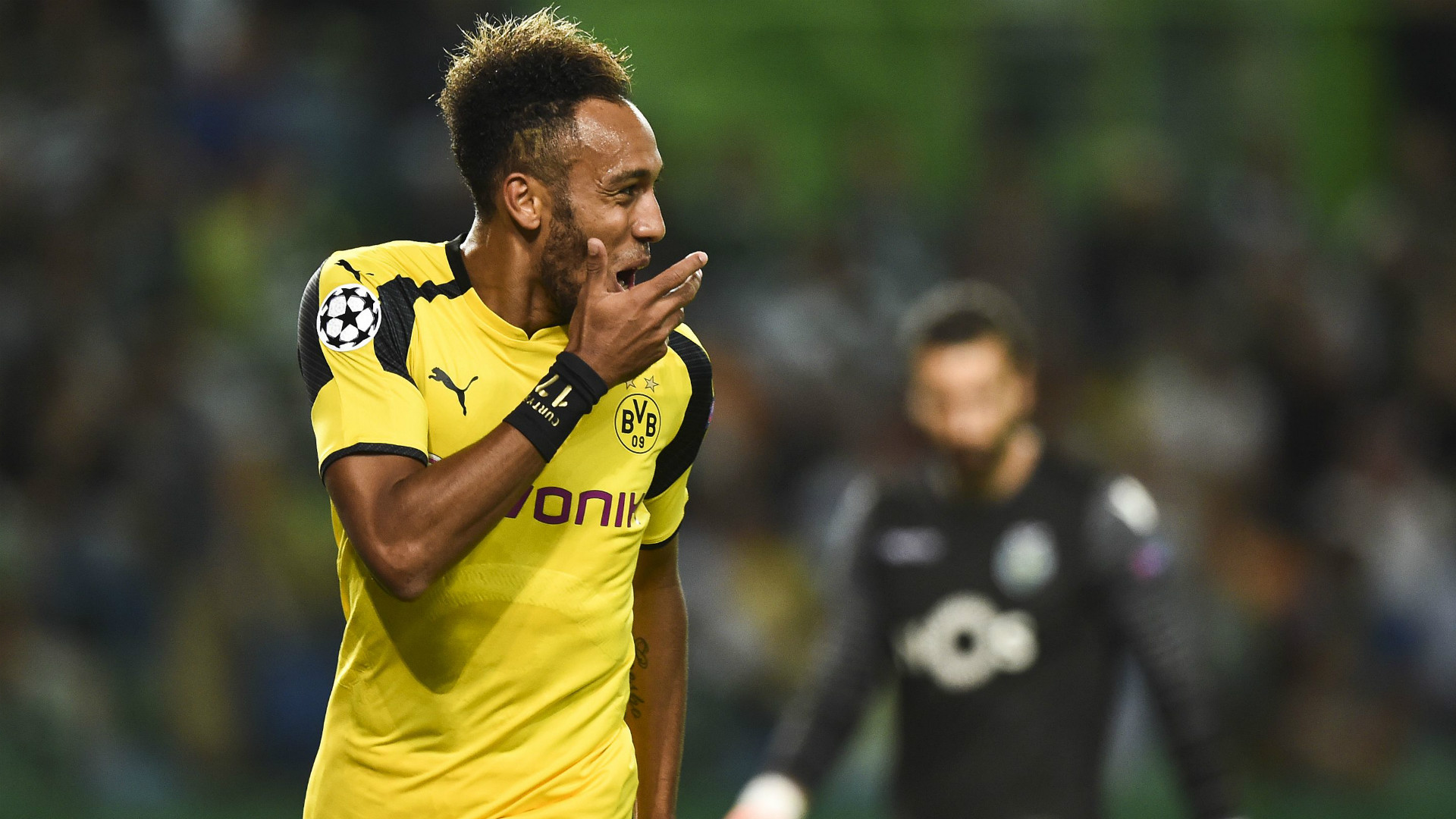 Aubameyang đang quá tải