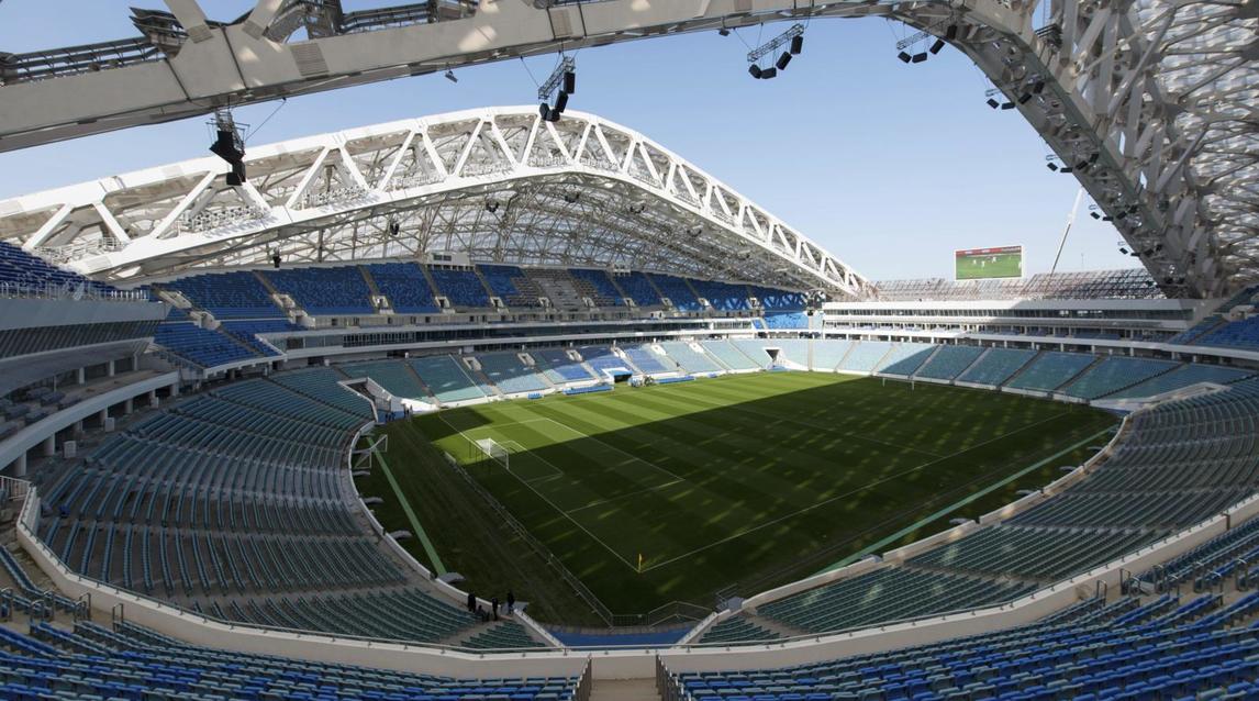 Sân Fisht Olympic thuộc thành phố Sochi, có sức chứa 47.659 người. Tại đây sẽ tổ chức vòng bảng, 1/8 và tứ kết.