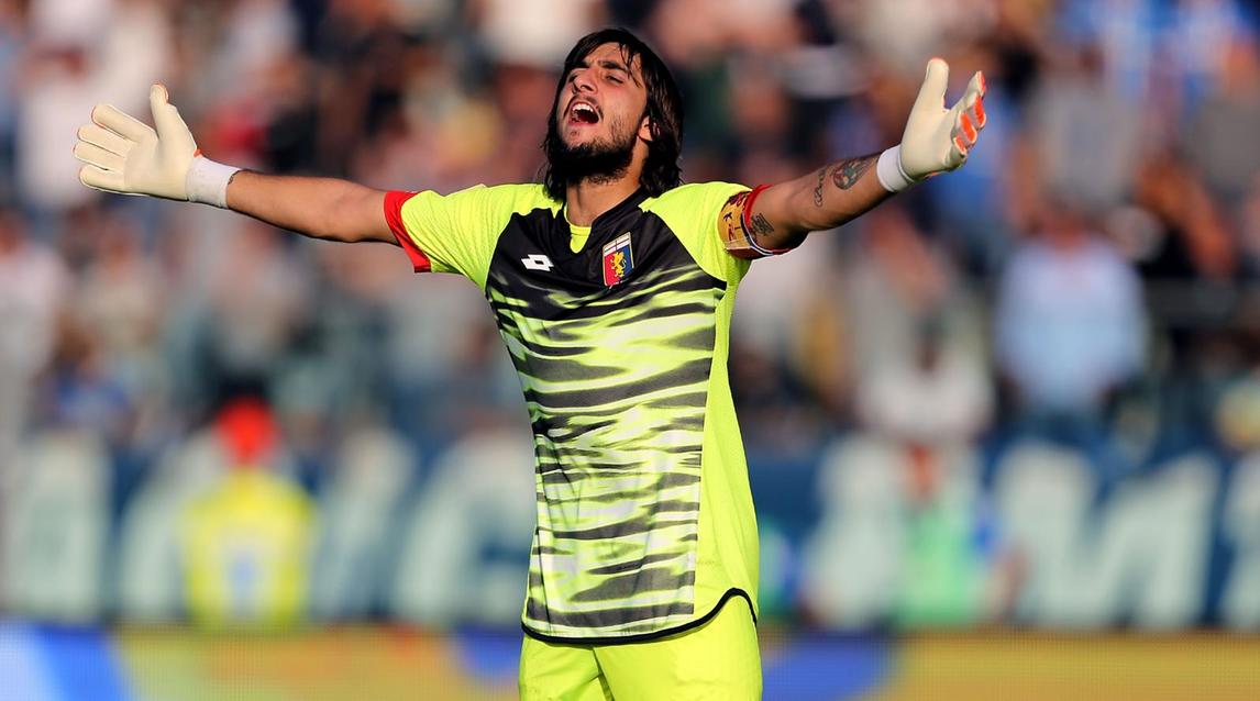 Mẫu thiết áo của Genoa mùa 2015/16 đã quá chói với màu vàng chanh nhưng lại điểm bằng những đường kẻ đen 3D rất rối mắt.