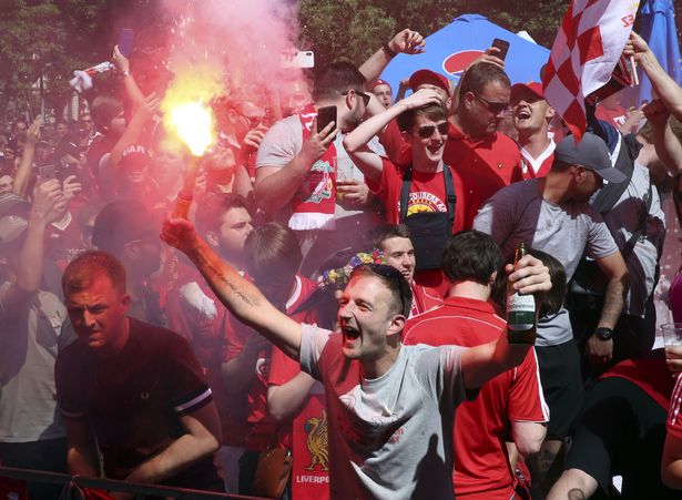 Hooligan Nga phát động 'làm thịt' World Cup 2018 - Bóng Đá