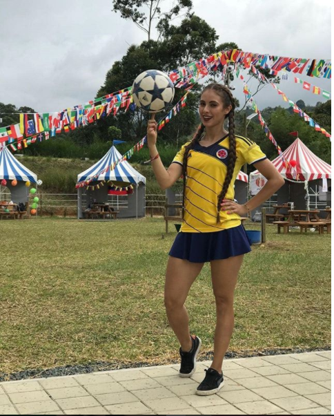 Ngẩn ngơ với vẻ hút hồn của mỹ nữ môn bóng đá nghệ thuật cuồng Colombia - Bóng Đá