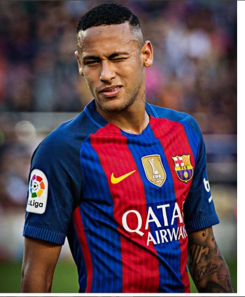 Top 10 kiểu tóc không đụng hàng của Neymar - Bóng Đá