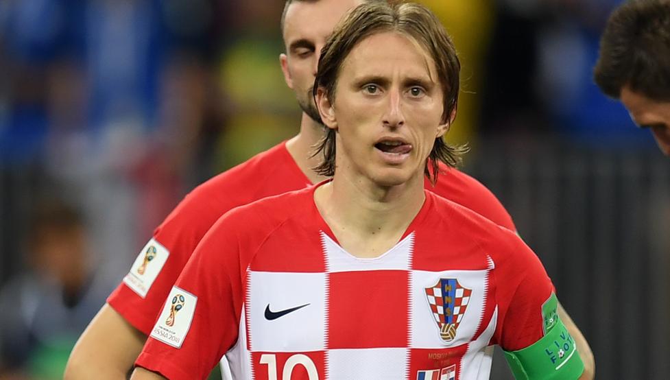 Sau World Cup rực sáng, hành động này của Modric lại đốn tim fan lần nữa - Bóng Đá