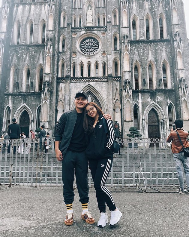 Cả hai diện đồi đôi xinh lung linh.