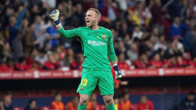 Jasper Cillessen từ chối đến Juventus.