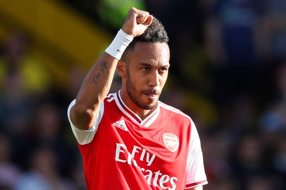 Arsenal star Pierre-Emerick Aubameyang postpones contract talks because of Barcelona - Bóng Đá