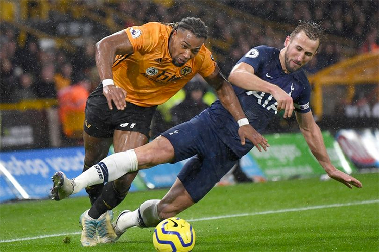 Wolves star Adama Traore sends Real Madrid transfer message with Barcelona ‘problem’ claim - Bóng Đá