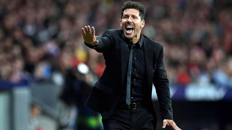Truyền thông xứ sương mù ủng hộ Diego Simeone lên thế chỗ Arsene Wenger.