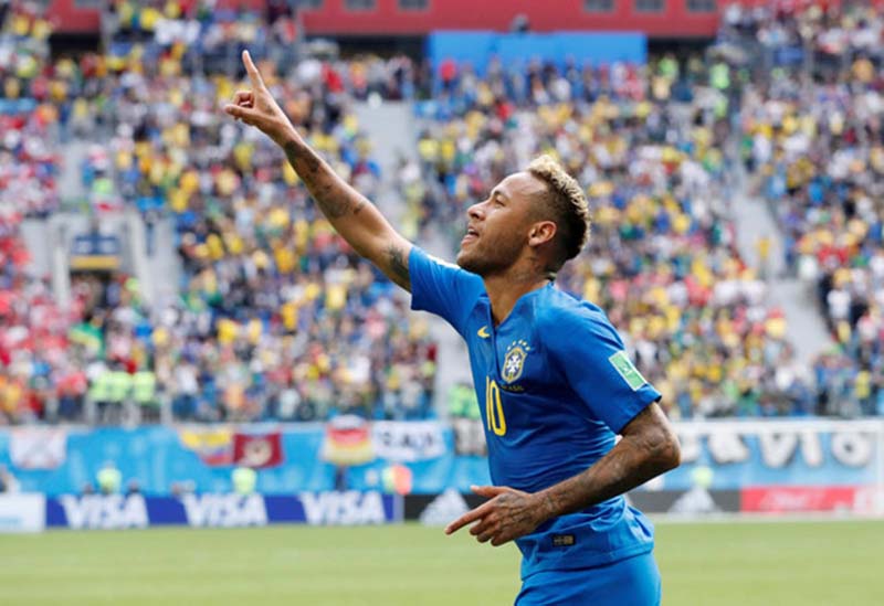 Neymar chưa xứng tầm 'kẻ thách thức' đế chế Ronaldo - Messi - Bóng Đá