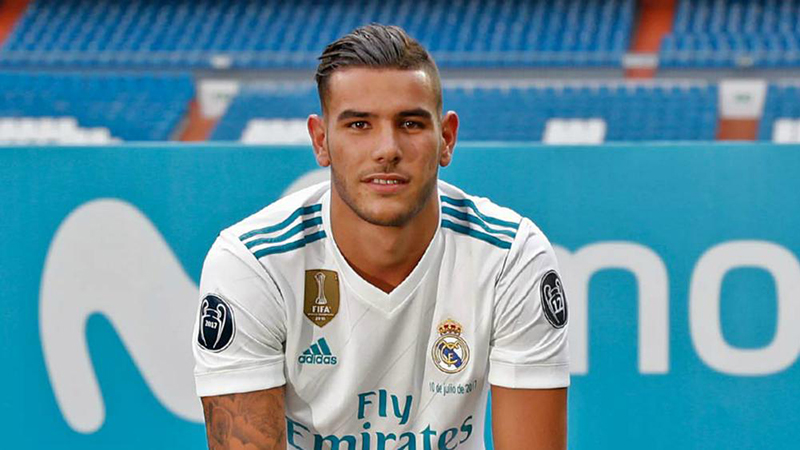 Theo Hernandez đang là mục tiêu theo đuổi của Fulham.