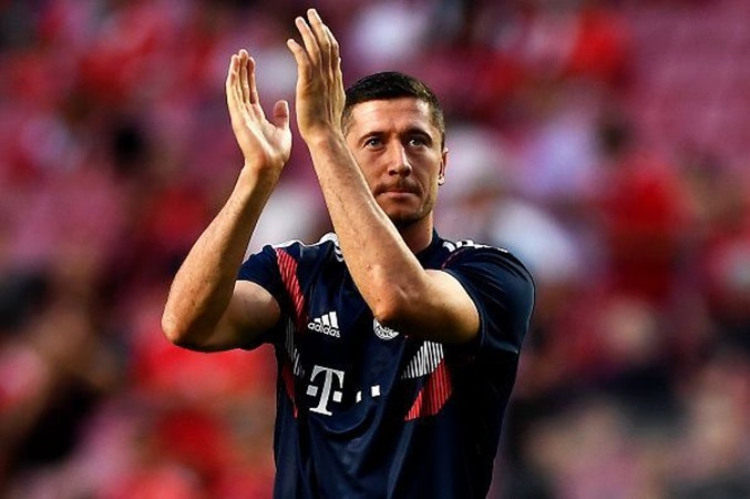 Mặc dù Bayern Munich đang phải "vật lộn" ở Bundesliga, thế nhưng, Robert Lewandowski vẫn nằm trong danh sách những chân sút hiệu quả nhất khi có 7 bàn và 2 kiến tạo sau 10 trận cho "Hùm xám".