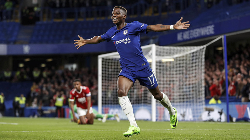 Có lẽ Chelsea muốn tự tay bồi dưỡng "măng non" của mình?