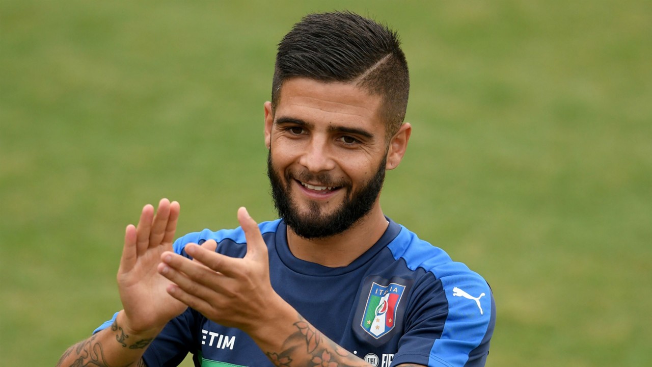 Với Sarri, Insigne là cầu thủ Italia xuất sắc nhất lúc này.