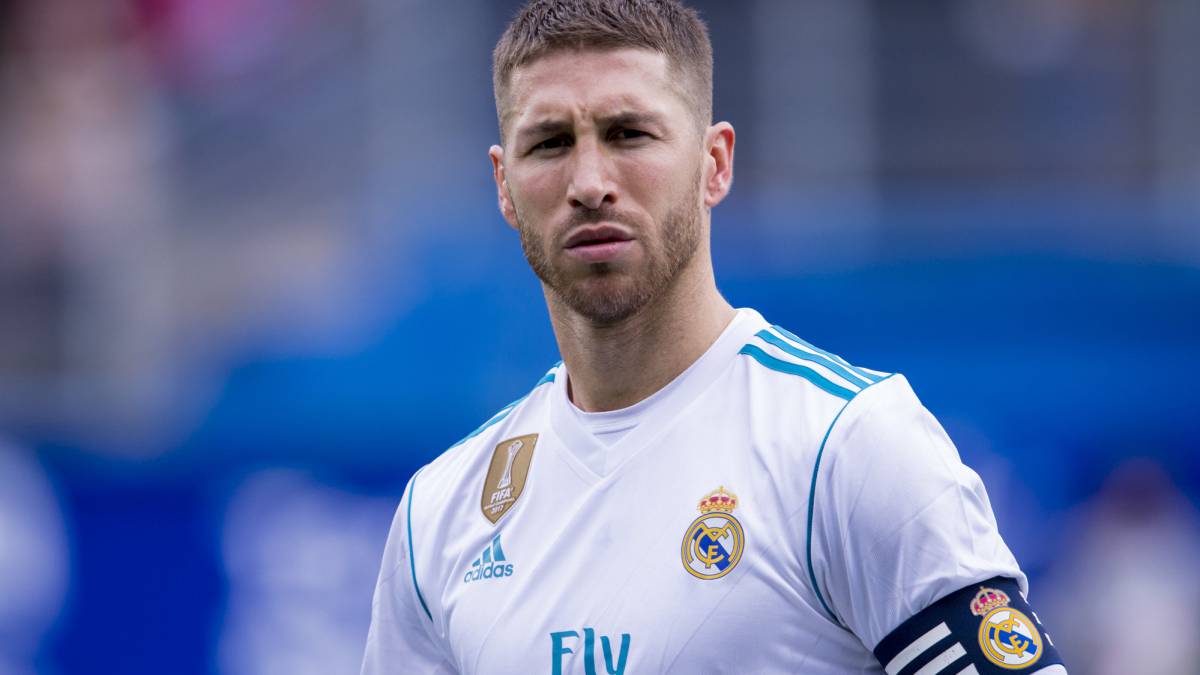 hành động đẹp của Pique với Ramos - Bóng Đá