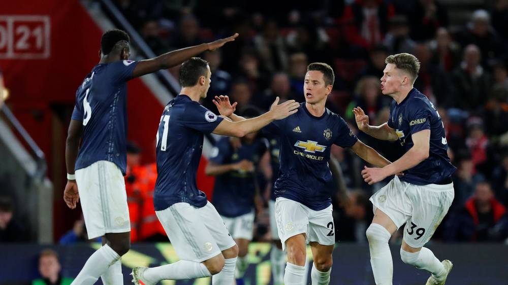 Manchester United players send message to fans after Southampton draw - Bóng Đá
