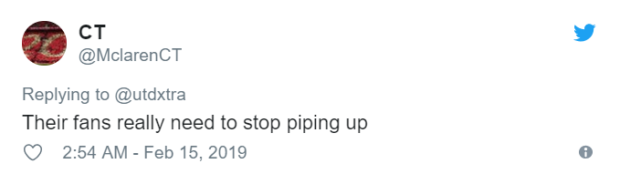 Manchester United fans mock Arsenal FC following Europa League defeat - Bóng Đá