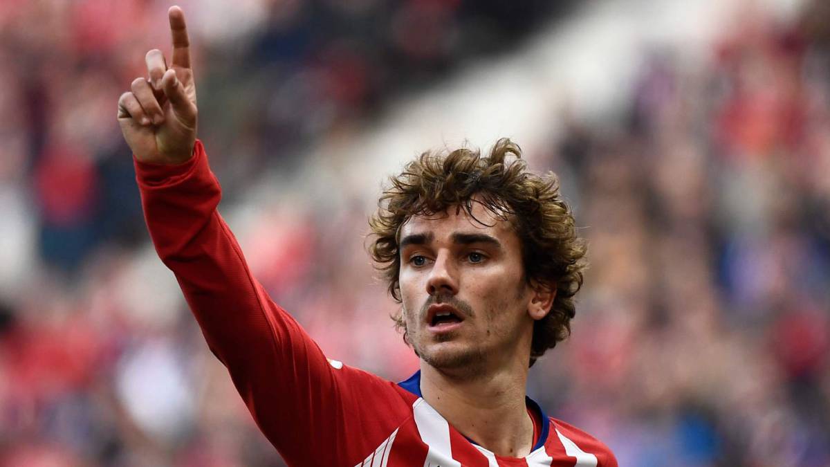 Burley cho rằng Griezmann nên tới Anfield.