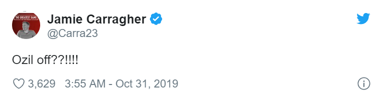 Arsenal fans and Jamie Carragher take aim at Unai Emery over Mesut Ozil decision - Bóng Đá