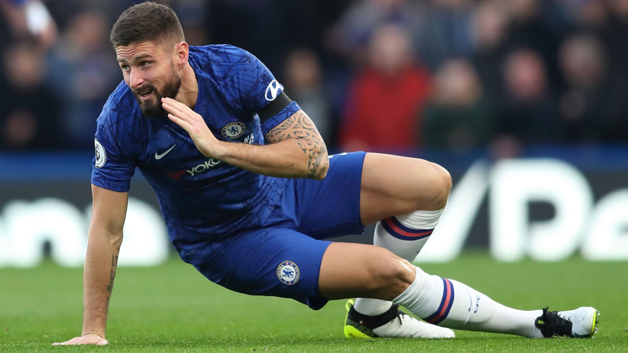"Giroud sẽ phù hợp với Spurs. Nhưng vấn đề là Giroud từng phải đóng vai trò tương tự, khi mà cậu ấy không phải là hỏa lực chính của cả hai đội bóng cậu ấy từng khoác áo."