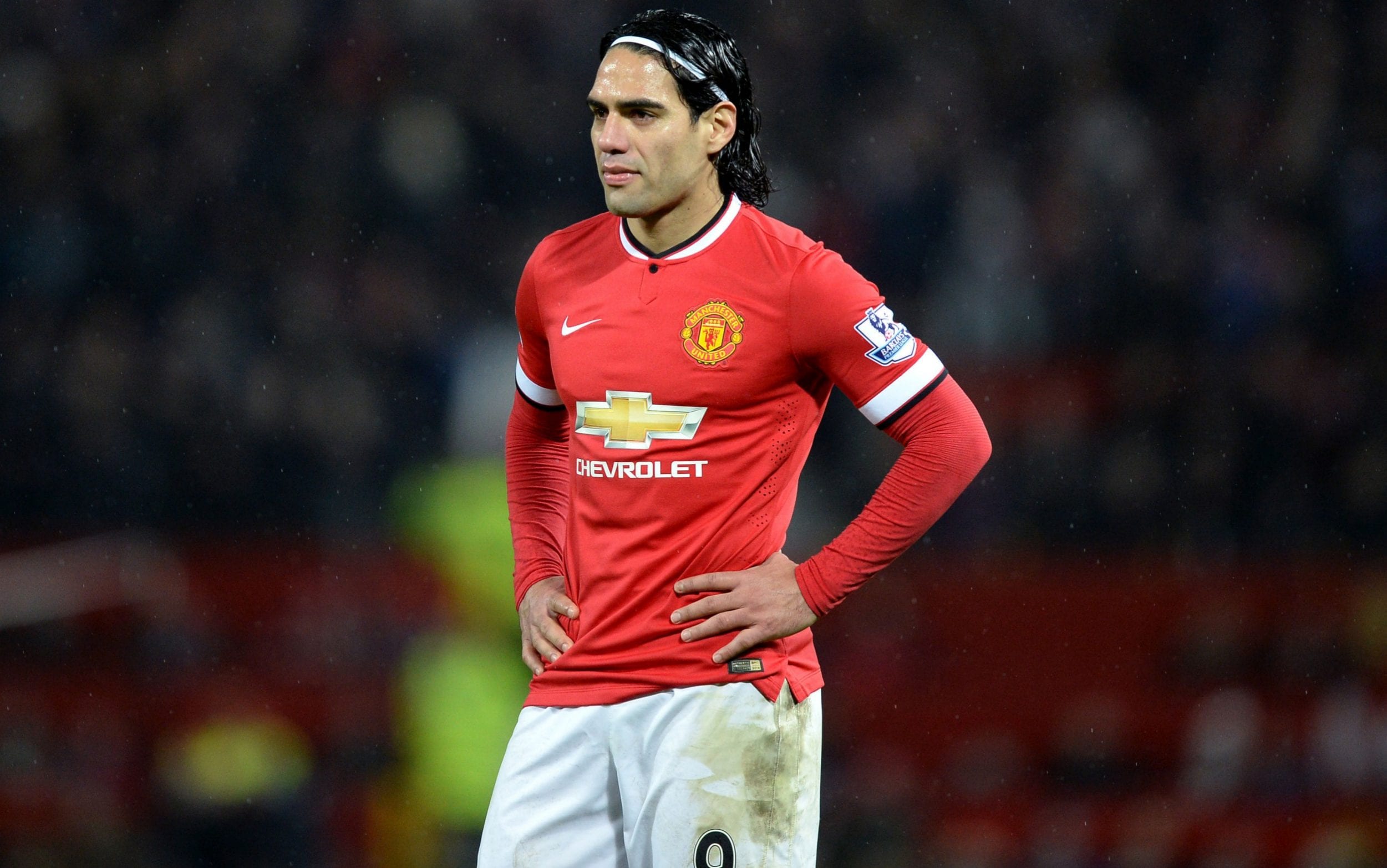Man Utd hero Rio Ferdinand pinpoints six transfers that lay bare Ed Woodward failings - Bóng Đá
