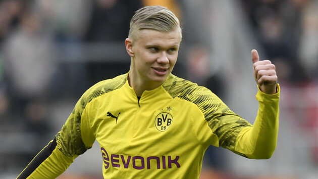 Khao khát của Real với Haaland là rất lớn. Hiển nhiên sau những gì đã thể hiện trong màu áo Red Bull Salzburg cũng như Borussia Dortmund, không khó hiểu khi anh lại khiến Los Blancos hứng thú tới vậy.