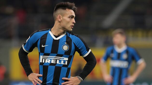 Inter Milan to double Lautaro Martinez's salary to ward off Barca interest - Bóng Đá