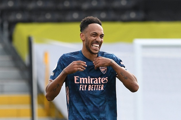Và những nỗ lực của thượng tầng Emirates trong việc níu chân cựu tiền đạo Dortmund đã sớm được đền đáp.