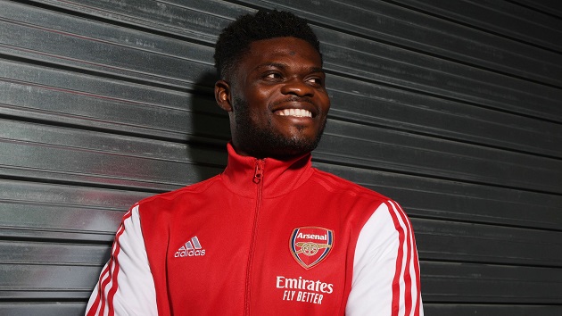 Master of all trades: 3 different midfield roles Partey can play plus line-ups - Bóng Đá