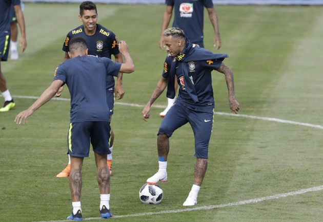 Trở lại sân tập, Neymar chắc chắn ra sân - Bóng Đá