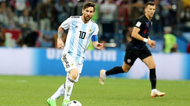 Ivan Perisic: 'Messi rất giỏi nhưng không thể đứng trên đội bóng - Bóng Đá