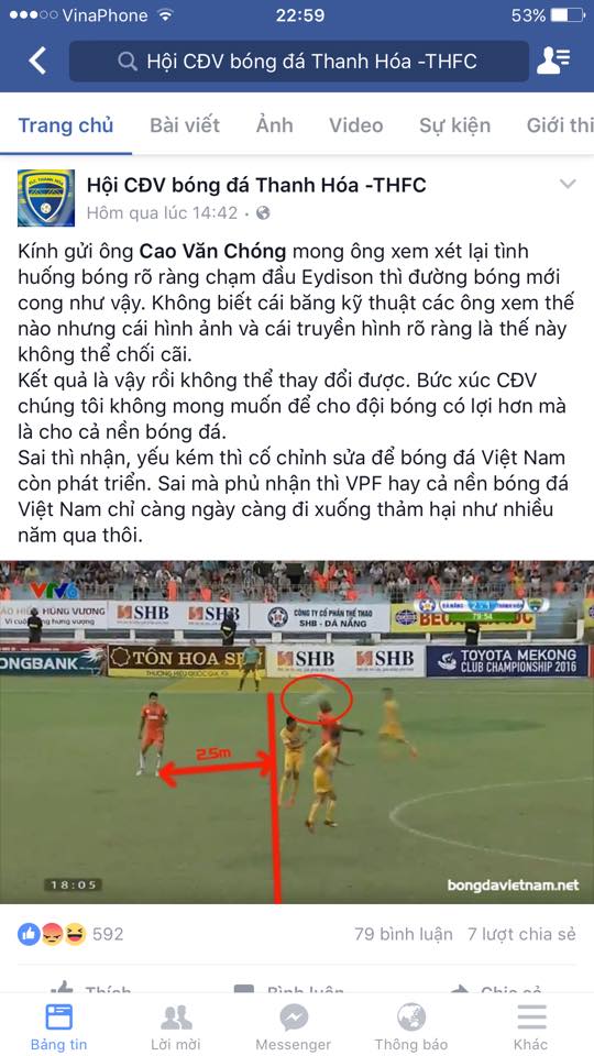 Tình huống ghi bàn nhạy cảm của tiền đạo Merlo giúp SHB Đà Nẵng đánh bại FLC Thanh Hóa 2-1 trên sân Chi Lăng. Ảnh: CĐV FLC Thanh Hóa.