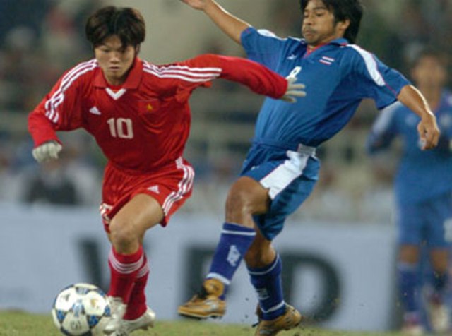 Thần đồng bóng đá Việt Nam - Phạm Văn Quyến lúc còn ở thời đỉnh cao phong độ. Ảnh: Internet.