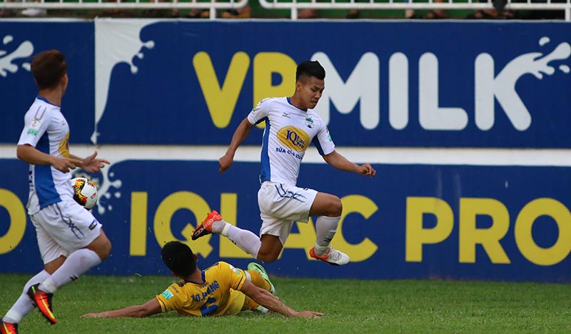 17h00, HAGL vs TP.HCM: Chấp tây, Công Phượng - Xuân Trường sẵn sàng đánh bại thầy cũ Miura - Bóng Đá