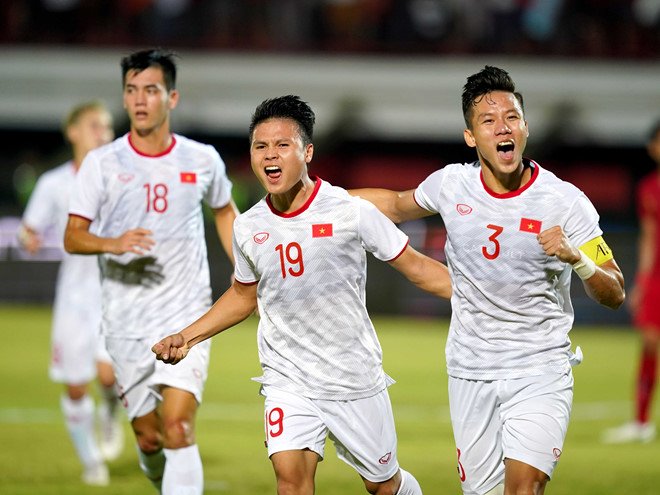 Quế Ngọc Hải sẽ chỉ huy hàng thủ U22 Việt Nam "săn vàng" SEA Games 30?