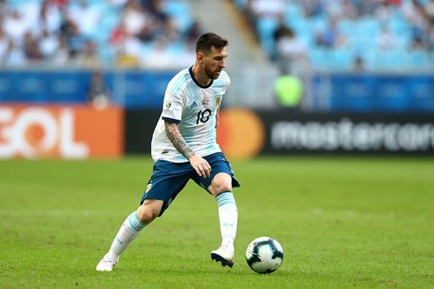 Góc nhìn: Messi trên đôi vai của Albiceleste - Bóng Đá