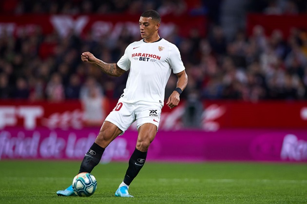 Liverpool được cho là đang theo đuổi Diego Carlos.