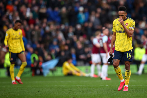 Hàng công Arsenal trận này chơi khá vô duyên.