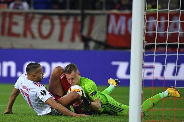 Olympiakos chơi rất khó chịu trên sân nhà của mình.