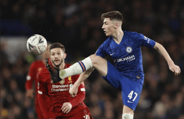 Billy Gilmour hiện được cả Barcelona và Real Madrid quan tâm đến.