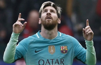 10 cột mốc đợi Messi trong năm 2017