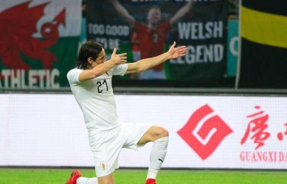  Cavani lại ghi bàn, Uruguay đăng quang trên đất Trung Quốc 