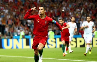  ĐHTB lượt đầu vòng bảng World Cup theo thông số: Ronaldo sáng nhất, Messi mất dạng! 