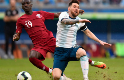  5 điểm nhấn Qatar 0-2 Argentina: Quyết định táo bạo, hy sinh Messi! 