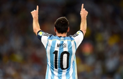  Messi và tuyển Argentina: Hay là treo mãi áo số 10? 