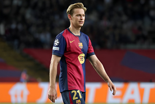 Frenkie De Jong hiện vẫn chưa đạt thể trạng tốt nhất.