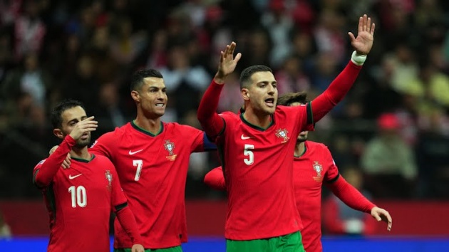 Không ngạc nhiên khi Sofa Score chấm Dalot tới 7,3 điểm trong trận đấu này.