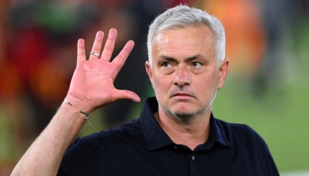 Mourinho không phù hợp.