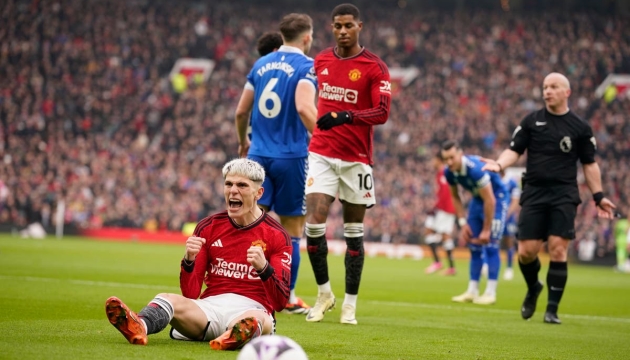 Everton là đối thủ đầu tiên của Quỷ đỏ trong tháng 12.