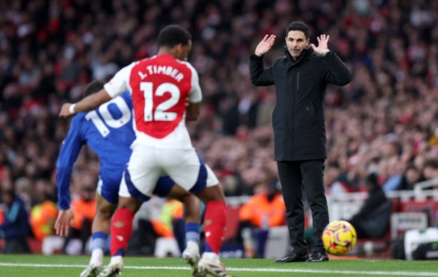 Arteta không hài lòng về màn trình diễn của học trò.