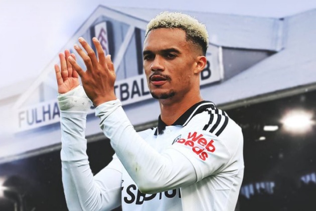 Robinson là một trong những hậu vệ trái hay nhất Premier League hiện tại.